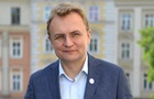У Львові чоловік облив мера невідомою рідиною