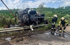 Росіяни вдарили FPV-дроном у фуру під час руху