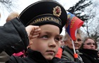 У Бердянську дітей змусили виготовляти речі для російських військових - ЦНС