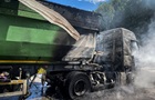 На Сумщині росіяни атакуваи вантажівки на АЗС