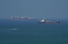 Трафик через Ормузский пролив почти остановился - СМИ