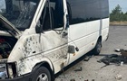 Россияне атаковали остановку в Запорожье. 18+