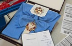 Зеленский отправил Навроцкому по почте орден Белого Орла