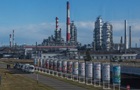 Один из крупнейших НПЗ России остановил работу после атаки Украины - СМИ