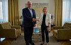 Глава дипмиссии США завершила работу в Украине