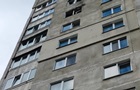 У Харкові дрон РФ вдарив по багатоповерхівці