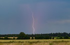 Жара до 31° и локальные грозы ожидаются в Украине на выходных