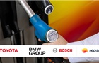 Toyota и BMW испытывают бензин из растительных органических отходов