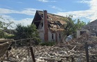 Дрон влучив у будинок у Слов янську: є жертва та поранені