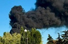 Павлоград под атакой РФ: огонь охватил торговый комплекс