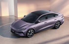 Volkswagen представив електричний седан Jetta M6 в Китаї