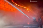 Атака РФ: під Дніпром вирує масштабна пожежа на складах