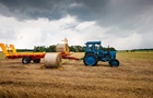 Украинские аграрии завершили треть сбора зерновых