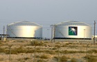 Саудиты снизили цену на нефть для Азии