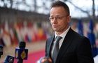 Венгерское МИД устраивало  массовки  на пресс-конференциях Сийярто