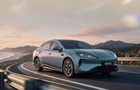 BYD обновила бюджетный седан Seal 06