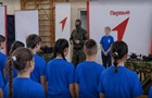 У ГУР назвали причетних до мілітаризації дітей на окупованих територіях