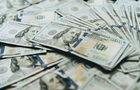 Долар упав до мінімуму з початку червня
