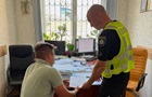 Авто влетіло в зупинку в Києві: 23-річному водію повідомили про підозру