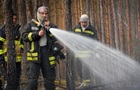 Під Києвом вирує масштабна лісова пожежа