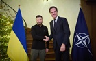 Зеленський провів розмову з Рютте: про що йшлося
