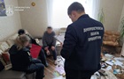 У Дніпрі подружжя обвинувачують у катуванні шістьох прийомних дітей