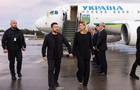 Дрон чуть не попал в самолет Зеленского