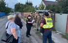 В Киевской области из автомобиля расстреляли мужчину и женщину