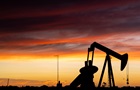Нефть дешевеет шестую сессию подряд: что происходит на рынке