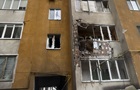 Дрон влучив у багатоповерхівку у Хмельницькому