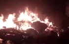 Под Одессой после атаки РФ горит приют для собак