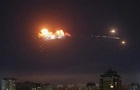 Росіяни вдарили по Києву балістичними ракетами