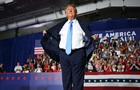 Трамп  роздає  американцям гроші перед виборами - ЗМІ
