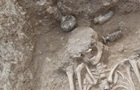 Под садом во Франции обнаружили захоронение возрастом 1700 лет