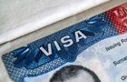 У США скасували понад 300 тисяч віз іноземцям