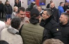 В Сербии толпа взяла в заложники журналистов провластного канала