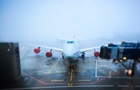 Масована атака дронів паралізувала авіасполучення в Москві та Петербурзі