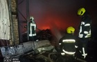 У Києві уламки БПЛА впали біля торговельного центру: постраждала дитина
