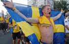 Опрос: 32% болельщиков Евро-2012 готовы еще раз приехать в Украину