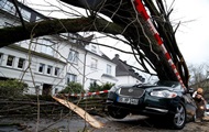 Ураган в Европе: количество погибших выросло до 10