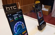  HTC U12    