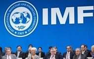 Украина выплатила МВФ почти $370 млн