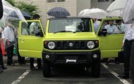  G-Wagen.     Suzuki Jimny
