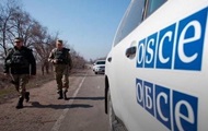 На Донбассе в наблюдателей ОБСЕ запустили молотком