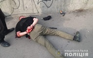 В Киеве мужчина устроил стрельбу в троллейбусе