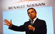 - Nissan  Renault     