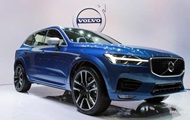 Volvo відкликає півмільйона авто по всьому світу