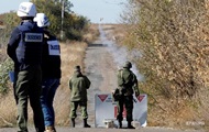 Позиции у Золотого обстреливают второй день подряд