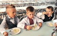Школьная еда: сосиски, котлеты, отравления