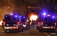 Около 600 человек пострадали в ходе беспорядков в Барселоне